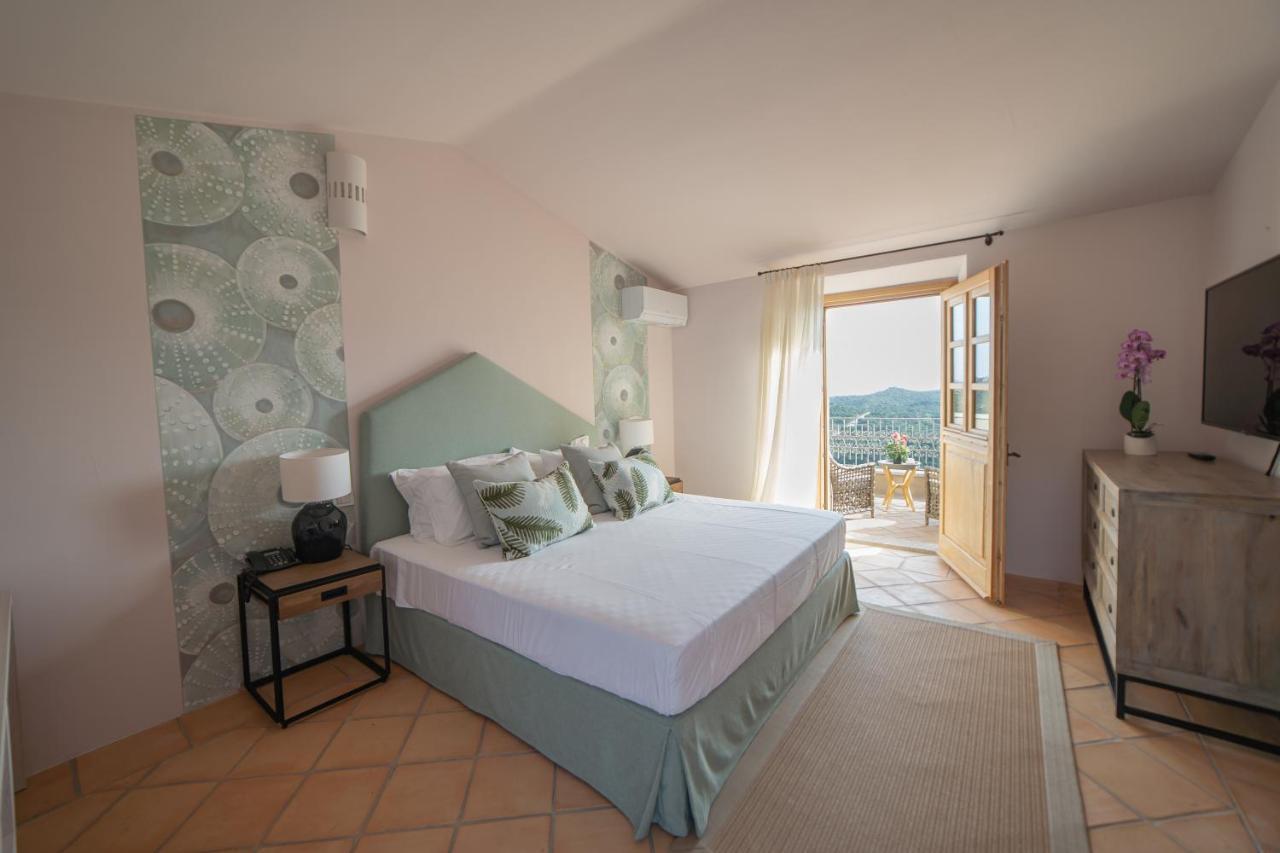 ארזח'ינה Hotel Borgo Smeraldo מראה חיצוני תמונה