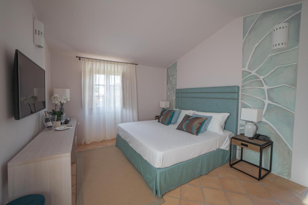 ארזח'ינה Hotel Borgo Smeraldo מראה חיצוני תמונה