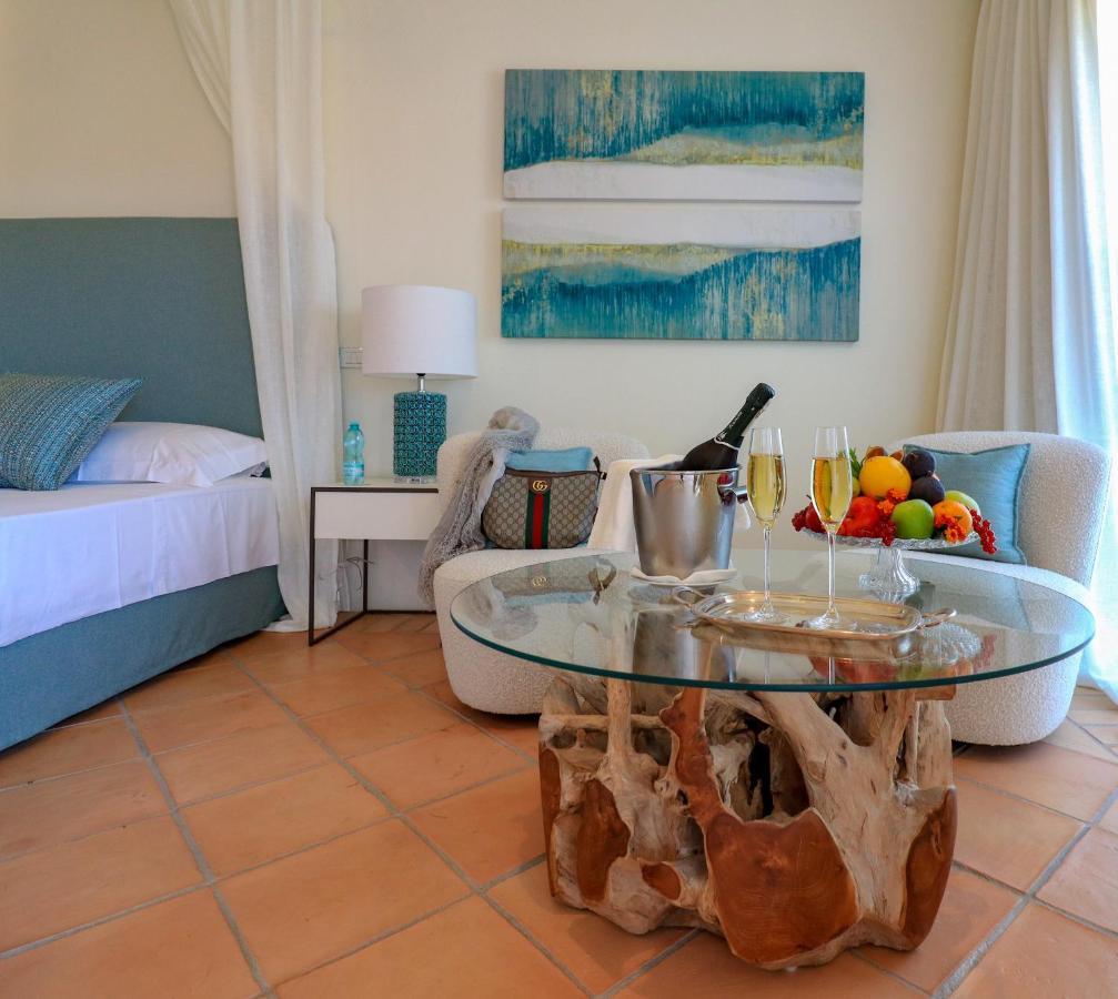 ארזח'ינה Hotel Borgo Smeraldo מראה חיצוני תמונה